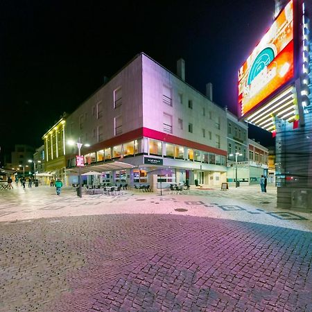 A Loft Of Stars - Casino & Beach フィゲイラ・ダ・フォズ エクステリア 写真